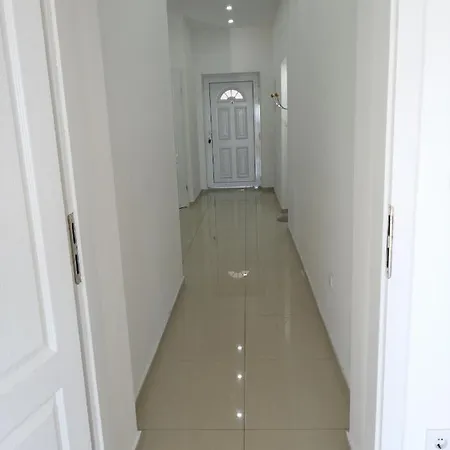 Artur Apartman
