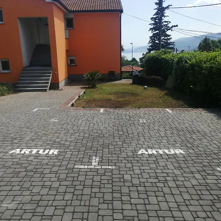 아파트 Artur 마툴지
