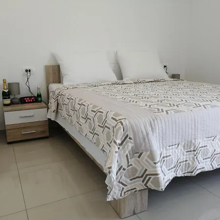 Apartman Artur *